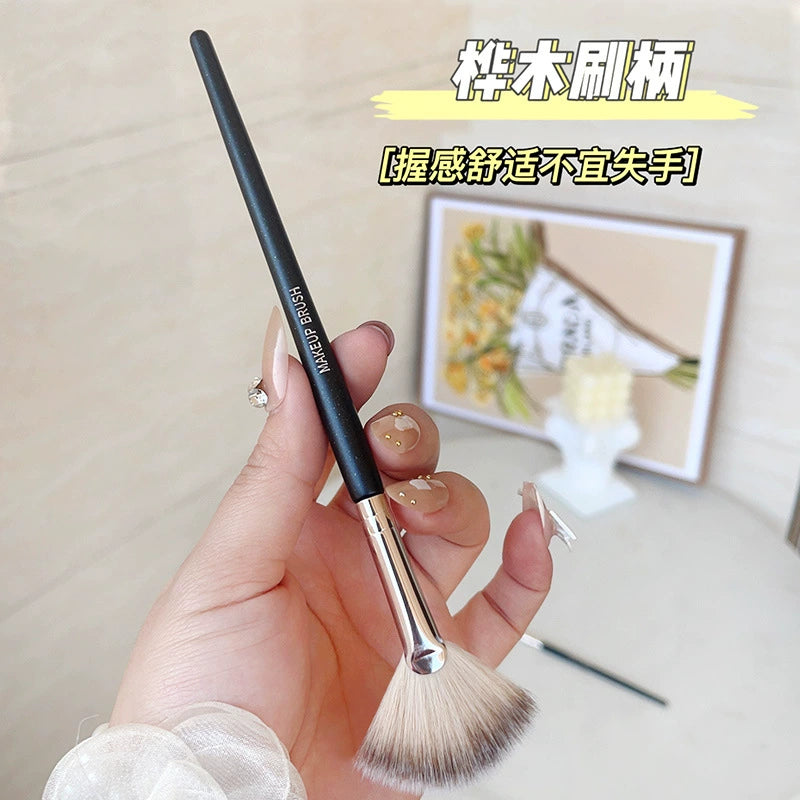 JONBOS_扇型腮红刷_高光刷